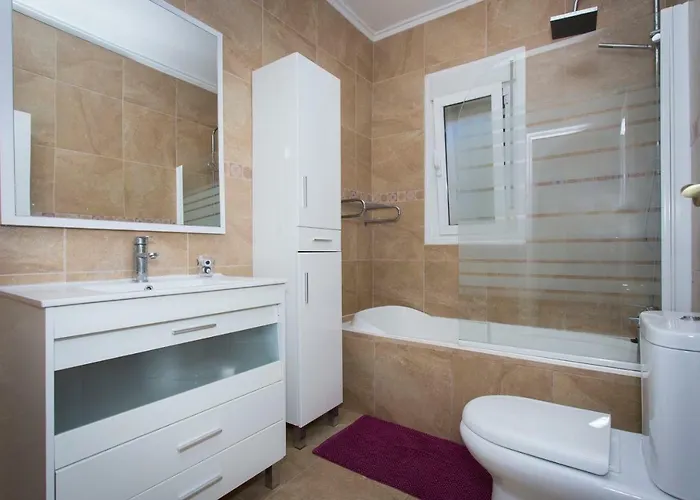 Ch Costablanca Villa *