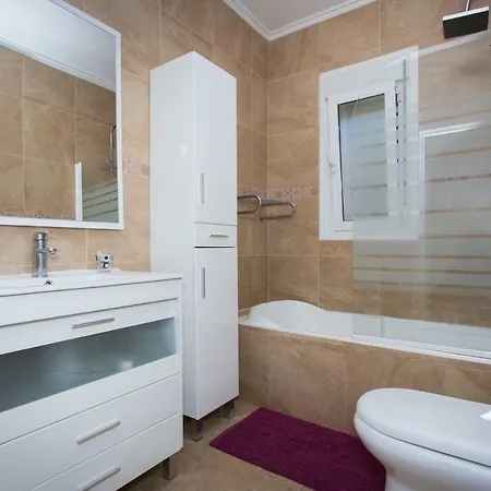 Ch Costablanca Villa *